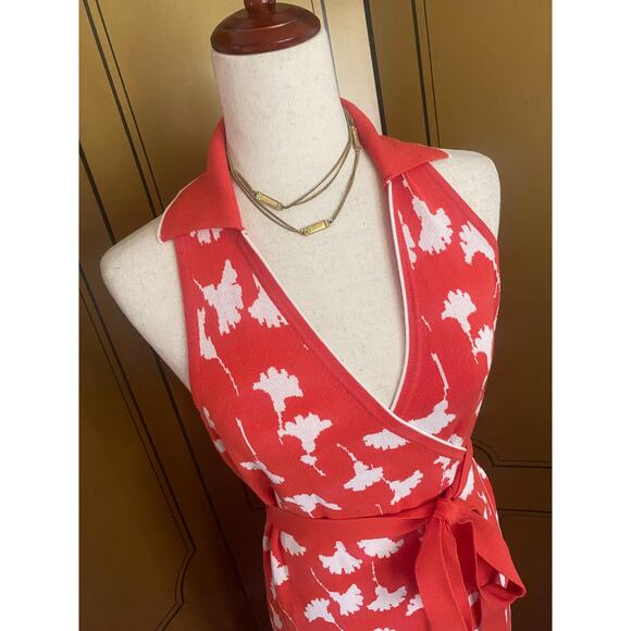 Diane von Furstenberg orange wrap dress with ginko leaves, size L - Picture 4 of 7